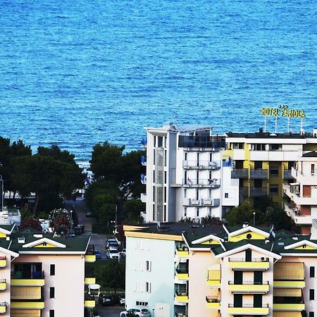 Residence Gambrinus Giulianova Exterior photo